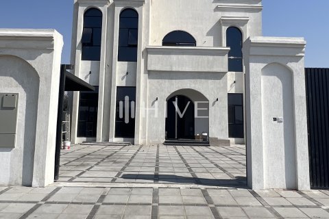 Villa i Dubai, Emiratene 5 soverom, 1386.3 kvm nr. 577634