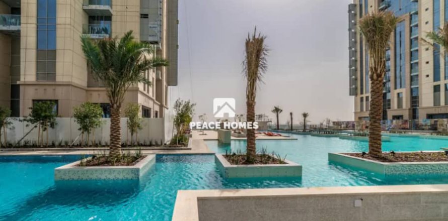 Apartamento en Business Bay, Dubai, EAU 1 dormitorio, 75 m² № 430004