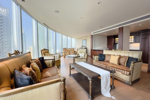 Huoneisto Downtown Dubai (Downtown Burj Dubai), Arabiemiraatit 2 makuuhuonetta, 186.5 m2 № 499585