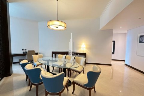 Apartamento en alquiler en The Marina, Abu Dhabi, EAU 3 dormitorios, 221.9 m2 № 535258 - foto 3