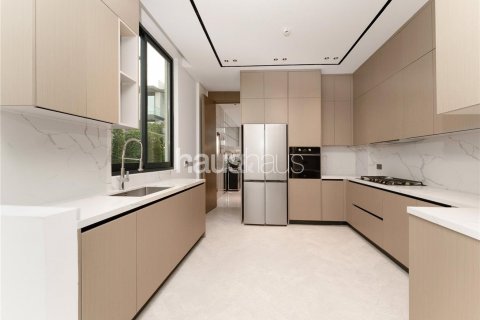 Huvila Al Furjan, Dubai, Arabiemiraatit 5 makuuhuonetta, 604 m2 № 625314 - kuva 4