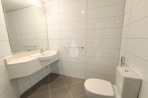 Apartamento para arrendamento em Tourist Club Area, Abu Dhabi, EAU 2 quartos, 199.7 m2 № 577770 - foto 18