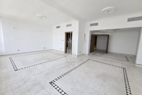 Apartamento para arrendamento em Corniche Road, Abu Dhabi, EAU 4 quartos, 278.7 m2 № 535342 - foto 2
