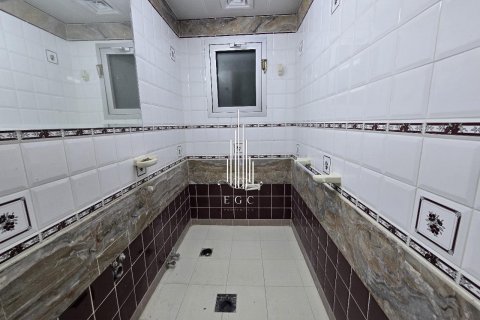 Apartamento para arrendamento em Corniche Road, Abu Dhabi, EAU 4 quartos, 278.7 m2 № 535342 - foto 16