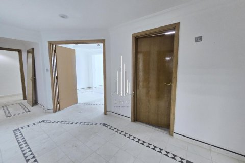 Apartamento para arrendamento em Corniche Road, Abu Dhabi, EAU 4 quartos, 278.7 m2 № 535342 - foto 7