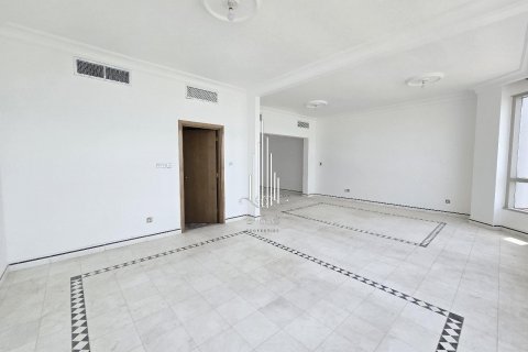 Apartamento para arrendamento em Corniche Road, Abu Dhabi, EAU 4 quartos, 278.7 m2 № 535342 - foto 4