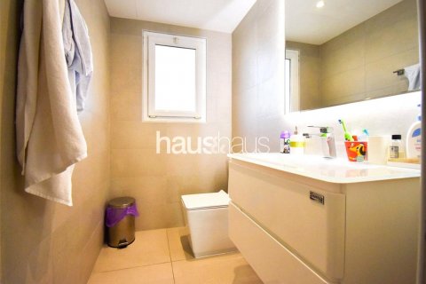 Villa à louer à The Lakes, Dubai, EAU 3 chambres, 235 m2 № 626699 - photo 12