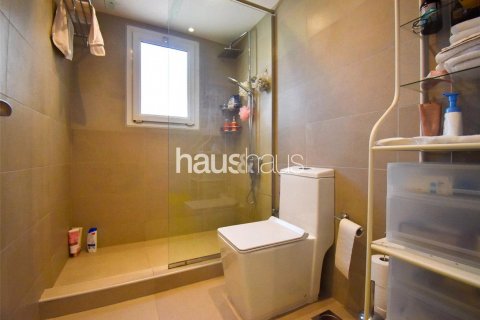 Villa à louer à The Lakes, Dubai, EAU 3 chambres, 235 m2 № 626699 - photo 13