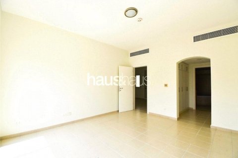 Vila u gradu Meadows, Dubai, UAE 5 spavaće sobe, 418 m2 Br. 626700 - Slika 11