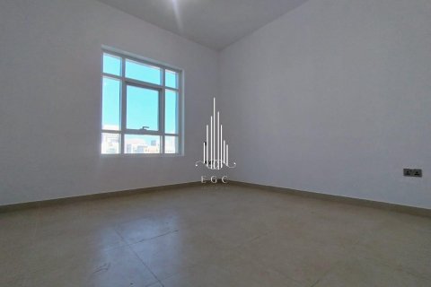 Apartament në Hamdan Street, Abu Dhabi, Emiratet e Bashkuara Arabe 3 dhoma gjumi, 213.7 m2. № 572857 - Foto 30