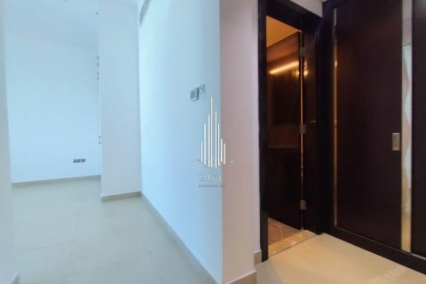 Apartament në Hamdan Street, Abu Dhabi, Emiratet e Bashkuara Arabe 3 dhoma gjumi, 213.7 m2. № 572857 - Foto 19