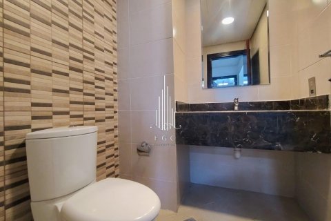 Apartament në Hamdan Street, Abu Dhabi, Emiratet e Bashkuara Arabe 3 dhoma gjumi, 213.7 m2. № 572857 - Foto 25