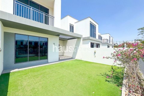 Villa Dubai Hills Estate, Dubaijā, AAE 3 istabas, 197 m2 Nr. 627120 - attēls 2