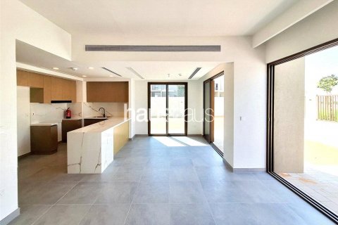 Városi lakóépület itt: Dubai Land, Dubai, EAE, 4 hálószoba, 216 m², azonosító: 626017 - fénykép 3