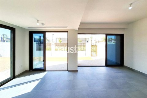 Városi lakóépület itt: Dubai Land, Dubai, EAE, 4 hálószoba, 216 m², azonosító: 626017 - fénykép 2