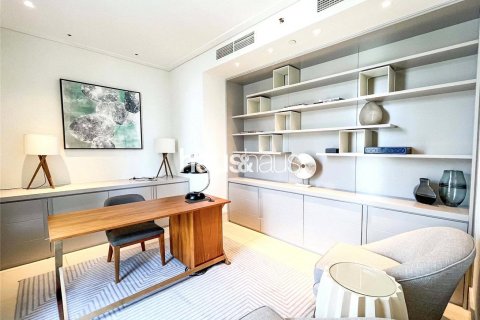 Appartamento in vendita a Downtown Dubai (Downtown Burj Dubai), Dubai, EAU 2 camere da letto, 152 mq. № 626327 - foto 9