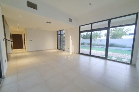Villa til salg i Yas Island, Abu Dhabi, UAE 5 soveværelser, 852 kvm № 454079 - foto 2