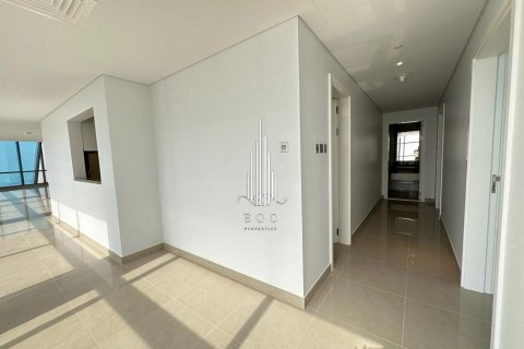 Apartament në Corniche Road, Abu Dhabi, Emiratet e Bashkuara Arabe 4 dhoma gjumi, 199.7 m2. № 507028 - Foto 17