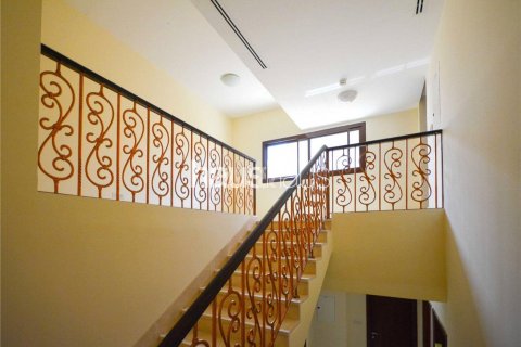 Casa urbana para venda em Jumeirah Islands, Dubai, EAU 4 quartos, 312 m2 № 625367 - foto 12
