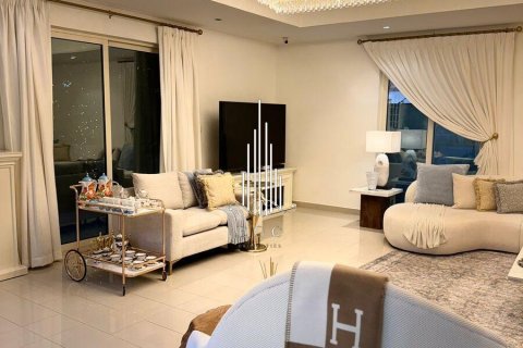 Villa itt: Khalifa City, Abu Dhabi, EAE, 4 hálószoba, 324.3 m², azonosító: 547217 - fénykép 18