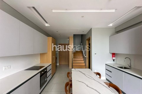 דופלקס להשכרה ב Business Bay, Dubai, איחוד האמירויות  1 חדר שינה, 102 מ"ר, מספר 627045 - תמונה 3