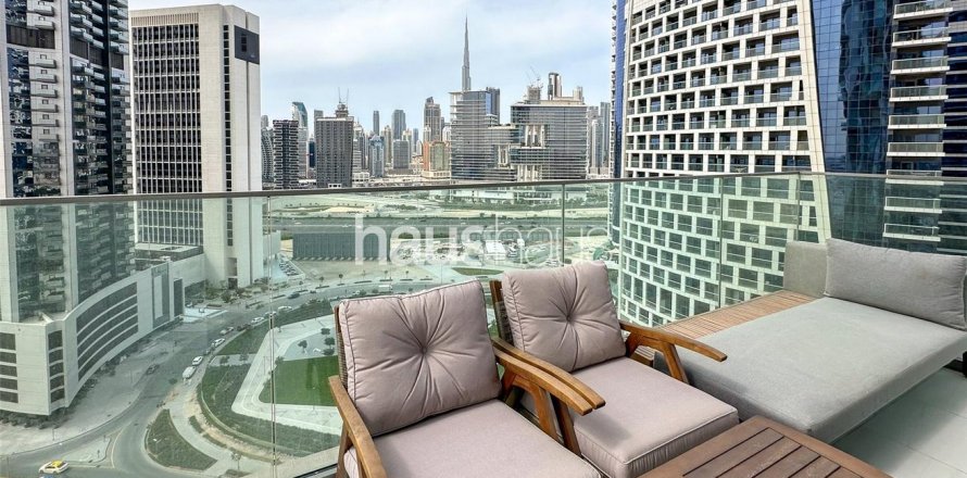 דופלקס ב Business Bay, Dubai, איחוד האמירויות 1 חדר שינה, 102 מ"ר מספר 627045