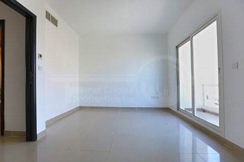 Vila u gradu Abu Dhabi, UAE 3 spavaće sobe, 225.2 m2 Br. 410592 - Slika 9