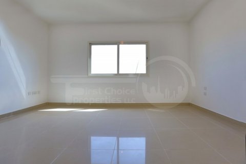 Vila u gradu Abu Dhabi, UAE 3 spavaće sobe, 225.2 m2 Br. 410592 - Slika 7