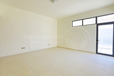 Vila na Yas Island, Abu Dhabi, UAE 5 spavaće sobe, 511.7 m2 Br. 410591 - Slika 15