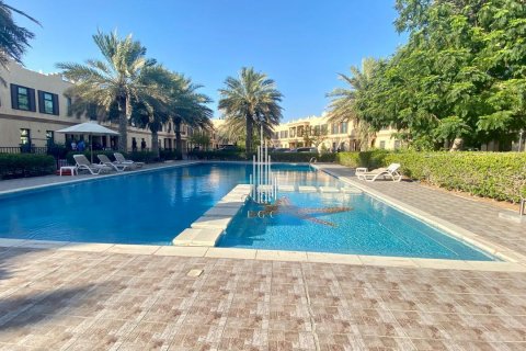 Vilë në Al Salam Street, Abu Dhabi, Emiratet e Bashkuara Arabe 4 dhoma gjumi, 255.5 m2. № 589242 - Foto 28