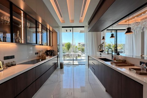 Βίλα σε Ghantoot, Abu Dhabi, ΗΑΕ 5 υπνοδωμάτια, 680 τ.μ. Αρ. 550308 - φωτογραφία 7