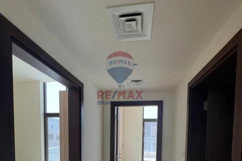 Kaupunkipientalo Mohammed Bin Rashid City, Dubai, Arabiemiraatit 4 makuuhuonetta, 293.8 m2 № 389945 - kuva 15