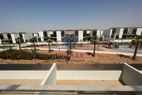 Kaupunkipientalo Mohammed Bin Rashid City, Dubai, Arabiemiraatit 4 makuuhuonetta, 293.8 m2 № 389945 - kuva 2