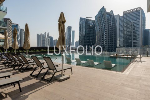 Apartment in Business Bay, Dubai, UAE 1 bedroom, 58 sq.m. № 627260 - photo 26