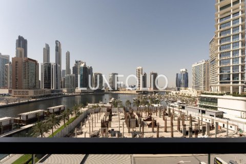 Apartment in Business Bay, Dubai, UAE 1 bedroom, 58 sq.m. № 627260 - photo 15