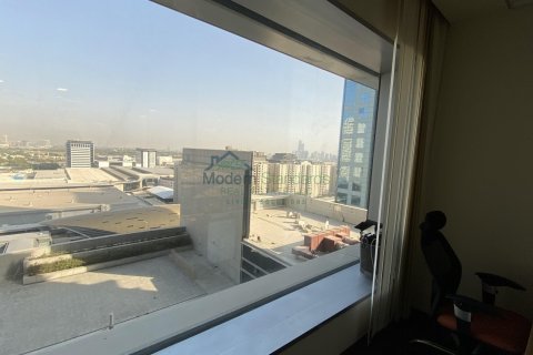 Office til leje i Sheikh Zayed Road, Dubai, UAE 300 kvm № 293994 - foto 17