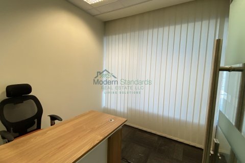 Office til leje i Sheikh Zayed Road, Dubai, UAE 300 kvm № 293994 - foto 6