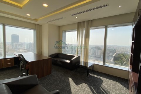 Office til leje i Sheikh Zayed Road, Dubai, UAE 300 kvm № 293994 - foto 20