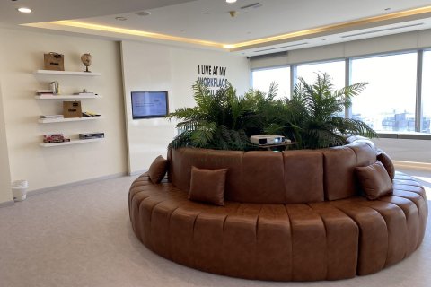 Office i Sheikh Zayed Road, Dubai, UAE 300 kvm № 293994