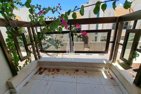Vilă de închiriat în Al Dhafrah, Abu Dhabi, EAU 4 dormitoare, 207.6 mp.  №458032 - poză 20