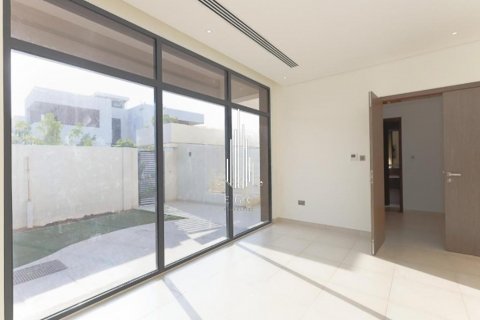 Vila na Yas Island, Abu Dhabi, SAE 4 spálne, 599.2 m2 č. 540647 - Fotografia 7