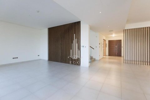 Vila na Yas Island, Abu Dhabi, SAE 4 spálne, 599.2 m2 č. 540647 - Fotografia 6
