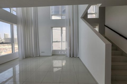 Adosado en alquiler en Al Reem Island, Abu Dhabi, EAU 3 dormitorios, 310.5 m2 № 536876 - foto 11