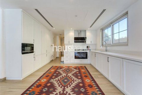 Villa til salgs i Jumeirah Park, Dubai, Emiratene 4 soverom, 361 kvm Nr. 625427 - Foto 3