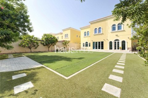 Huvila Jumeirah Park, Dubai, Arabiemiraatit 4 makuuhuonetta, 361 m2 № 625427