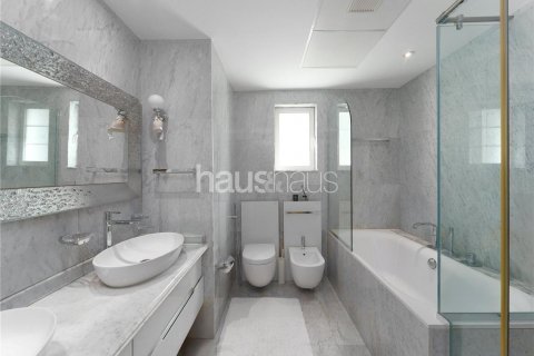 Vilă de vânzare în Jumeirah Park, Dubai, EAU 4 dormitoare, 419 mp.  №625425 - poză 15
