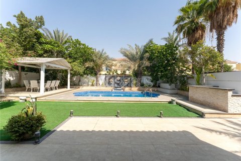 Vilă de vânzare în Jumeirah Park, Dubai, EAU 4 dormitoare, 419 mp.  №625425 - poză 21