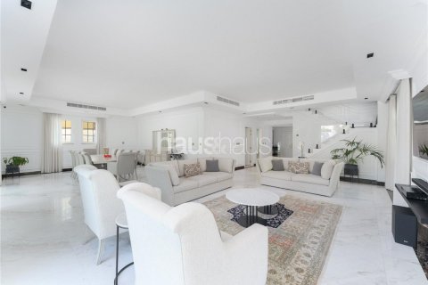Vilă de vânzare în Jumeirah Park, Dubai, EAU 4 dormitoare, 419 mp.  №625425 - poză 7