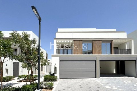 Vila u gradu Tilal Al Ghaf, Dubai, UAE 4 spavaće sobe, 317 m2 Br. 625421