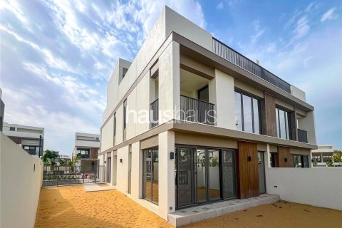 Villa Tilal Al Ghaf, Dubaijā, AAE 4 istabas, 317 m2 Nr. 625421 - attēls 2